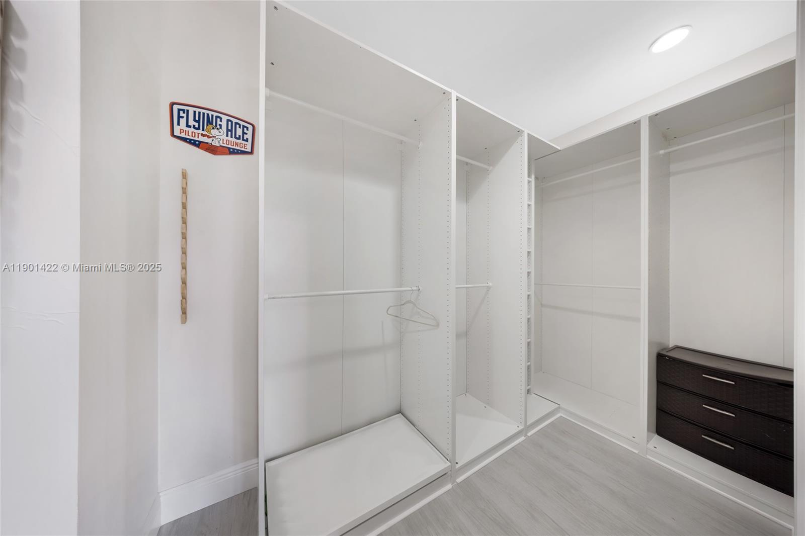 6900 NW 106th Ave Doral, FL 33178