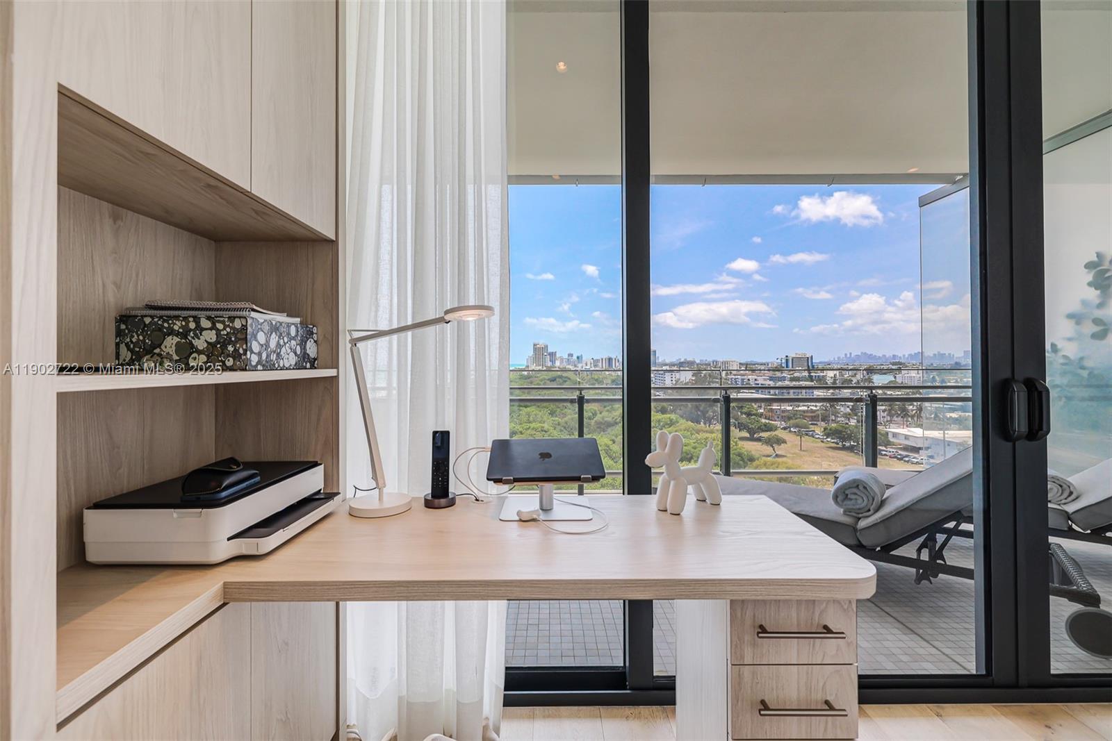 8701 Collins Ave #904 Miami Beach, FL 33154