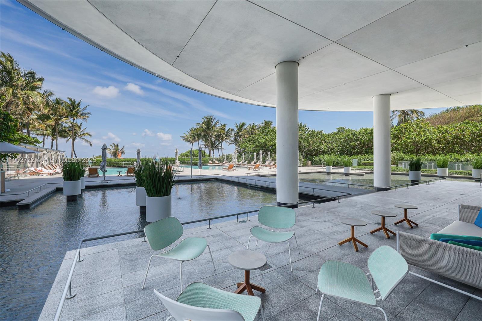 8701 Collins Ave #904 Miami Beach, FL 33154