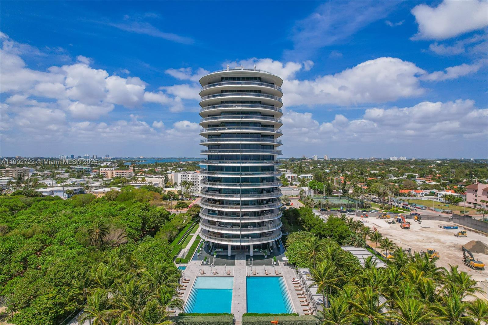 8701 Collins Ave #904 Miami Beach, FL 33154