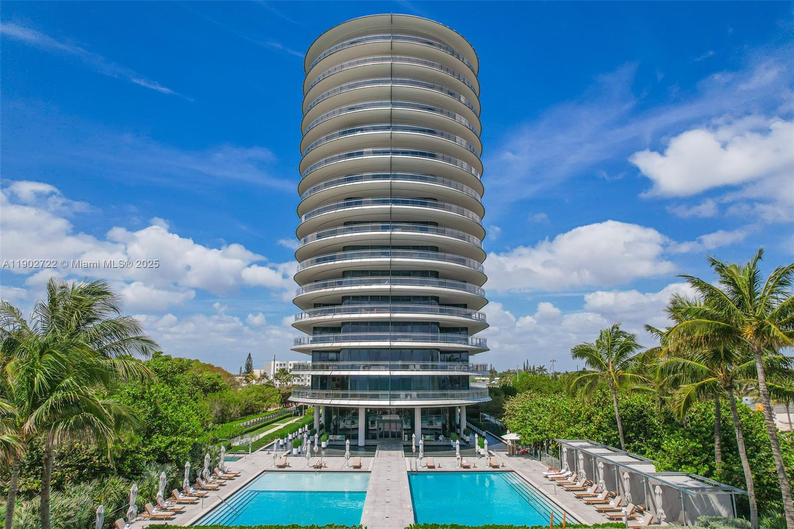 8701 Collins Ave #904 Miami Beach, FL 33154