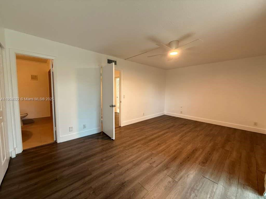 23 N Valencia Dr #2-32 Davie, FL 33324