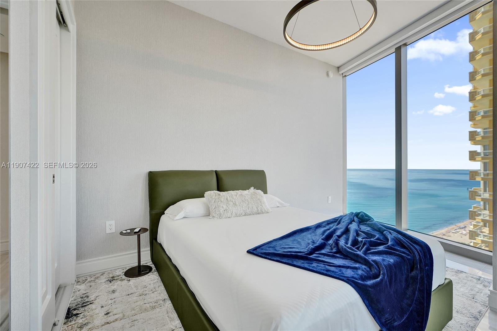 image Estates At Acqualina37
