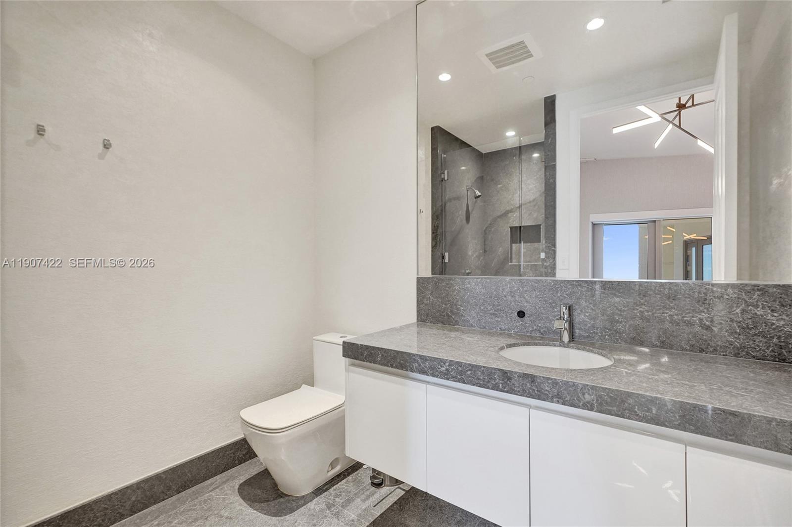 image Estates At Acqualina52