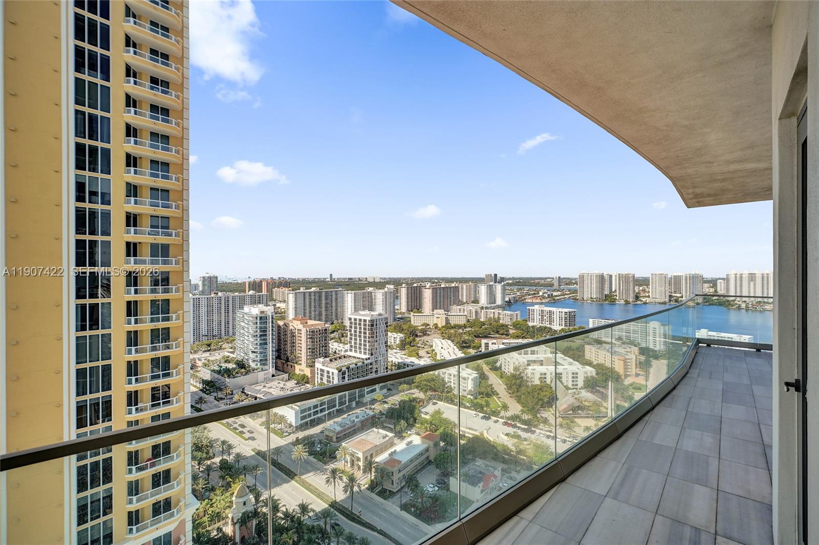 image Estates At Acqualina68