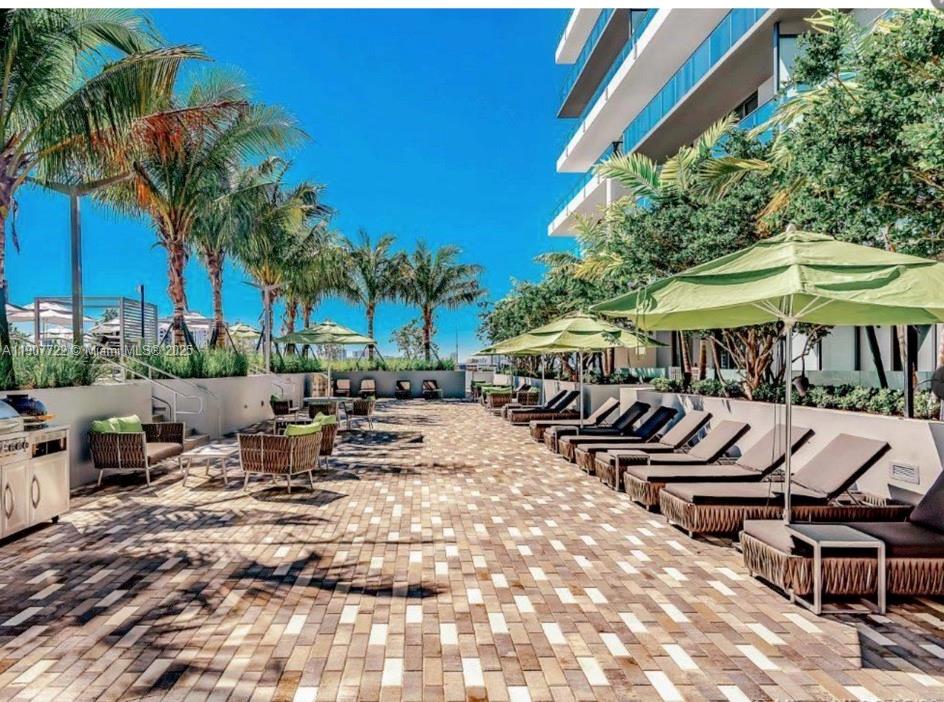 2960 NE 207th St Apt 912th Aventura, FL 33180