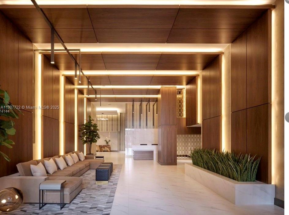 2960 NE 207th St Apt 912th Aventura, FL 33180