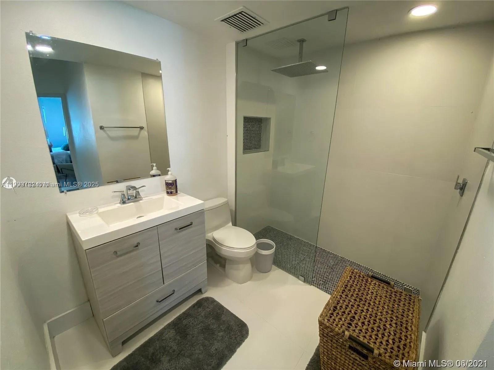 8415 Harding Ave #5 Miami Beach, FL 33141