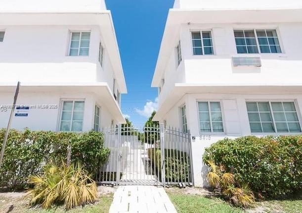 8415 Harding Ave #5 Miami Beach, FL 33141
