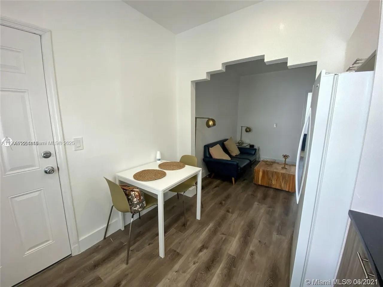 8415 Harding Ave #5 Miami Beach, FL 33141