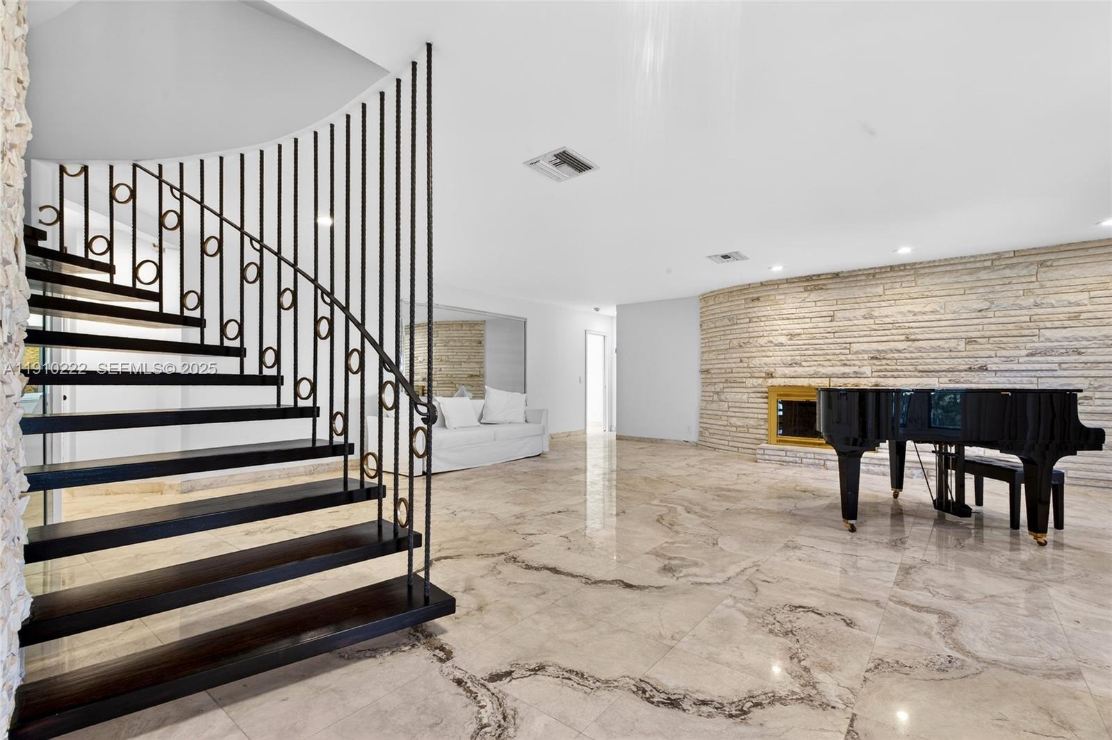 3414 Norfolk St Pompano Beach, FL 33062