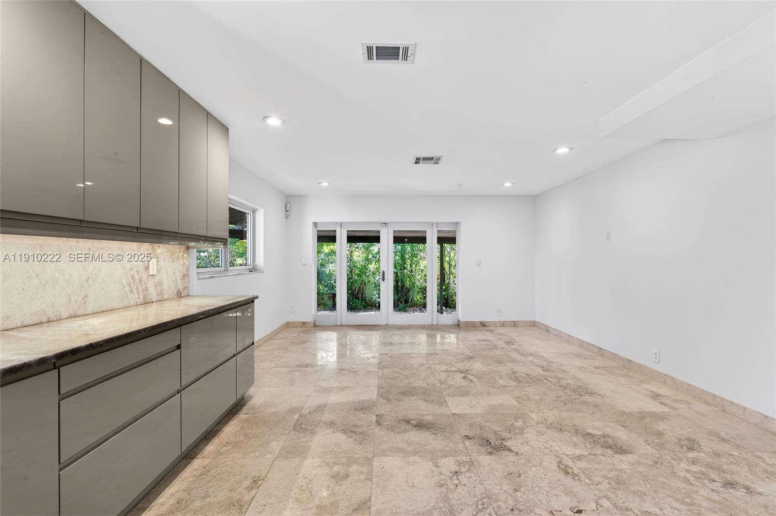 3414 Norfolk St Pompano Beach, FL 33062