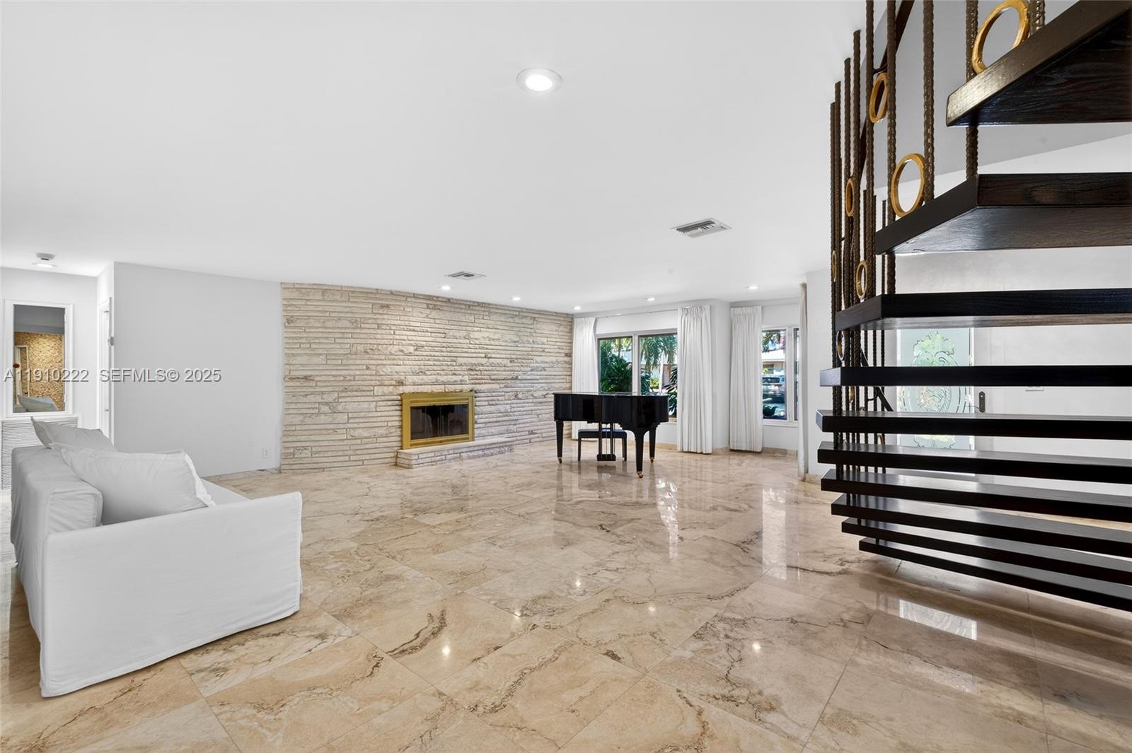 3414 Norfolk St Pompano Beach, FL 33062