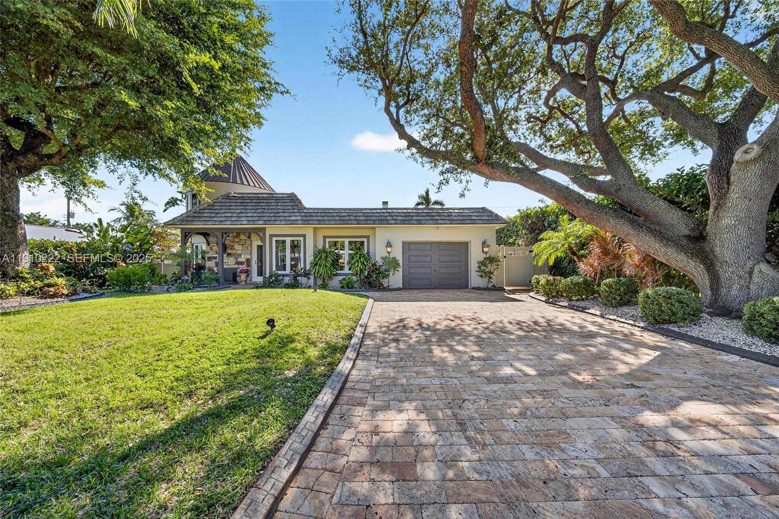 3414 Norfolk St Pompano Beach, FL 33062