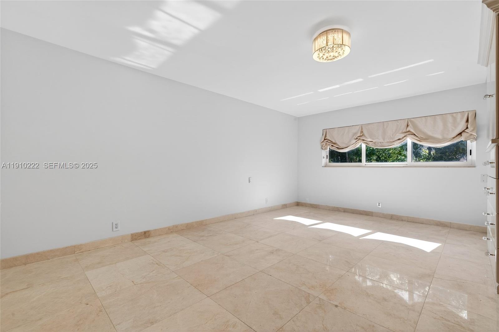3414 Norfolk St Pompano Beach, FL 33062