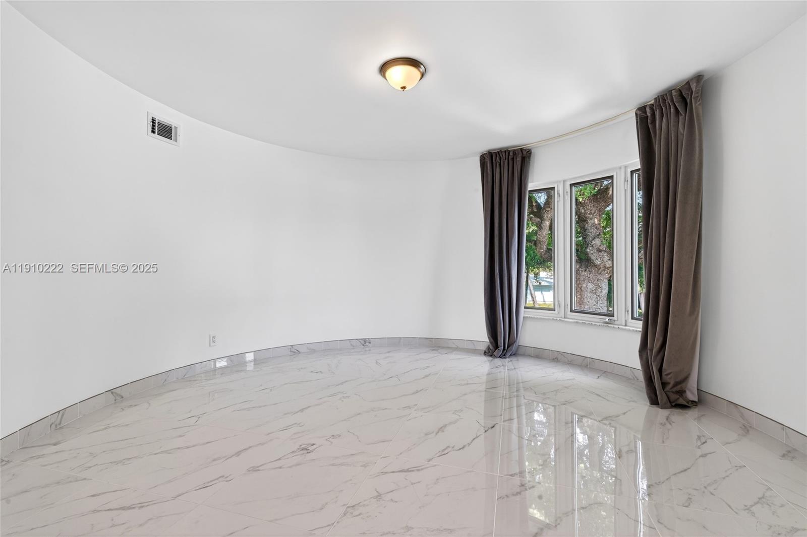 3414 Norfolk St Pompano Beach, FL 33062