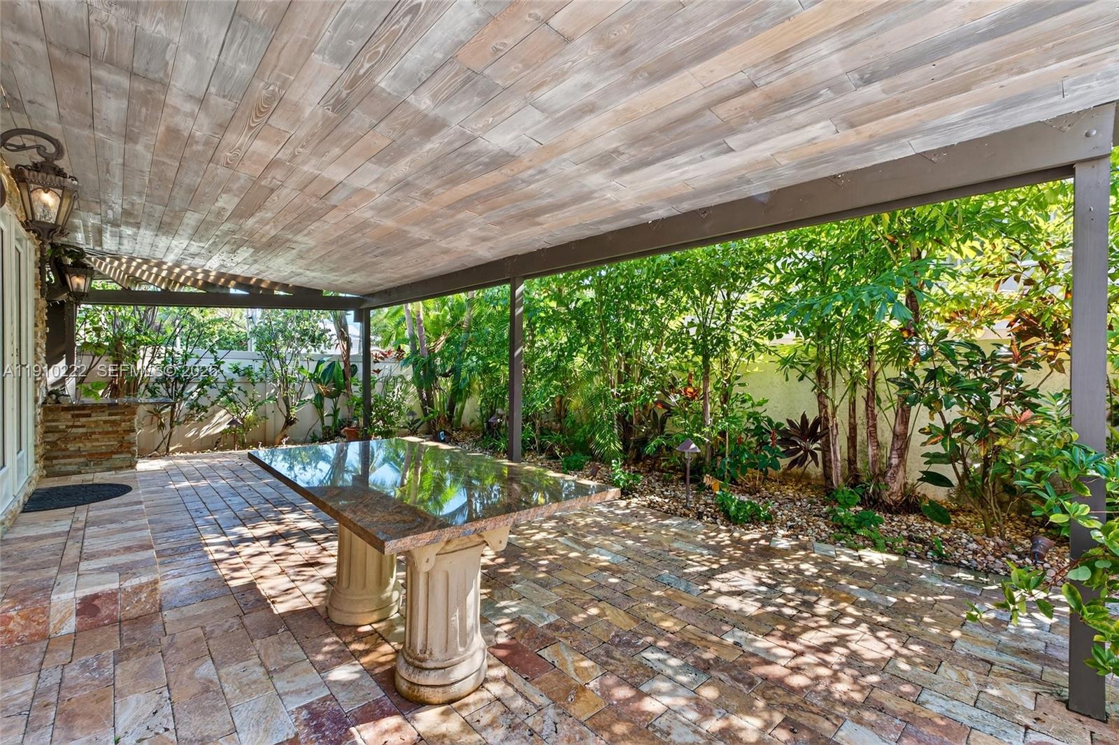 3414 Norfolk St Pompano Beach, FL 33062