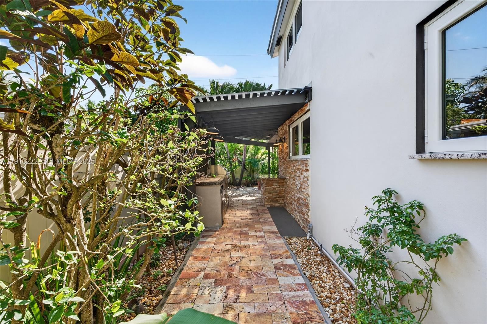 3414 Norfolk St Pompano Beach, FL 33062