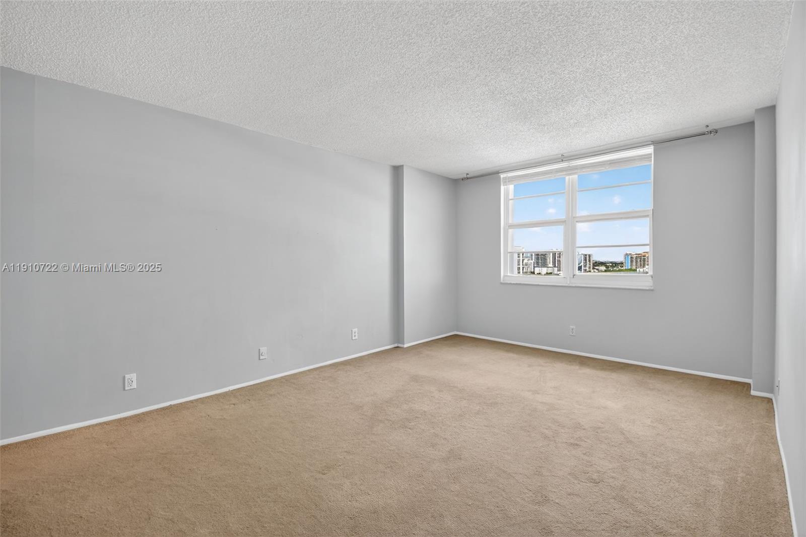 336 N Birch Rd #12B Fort Lauderdale, FL 33304