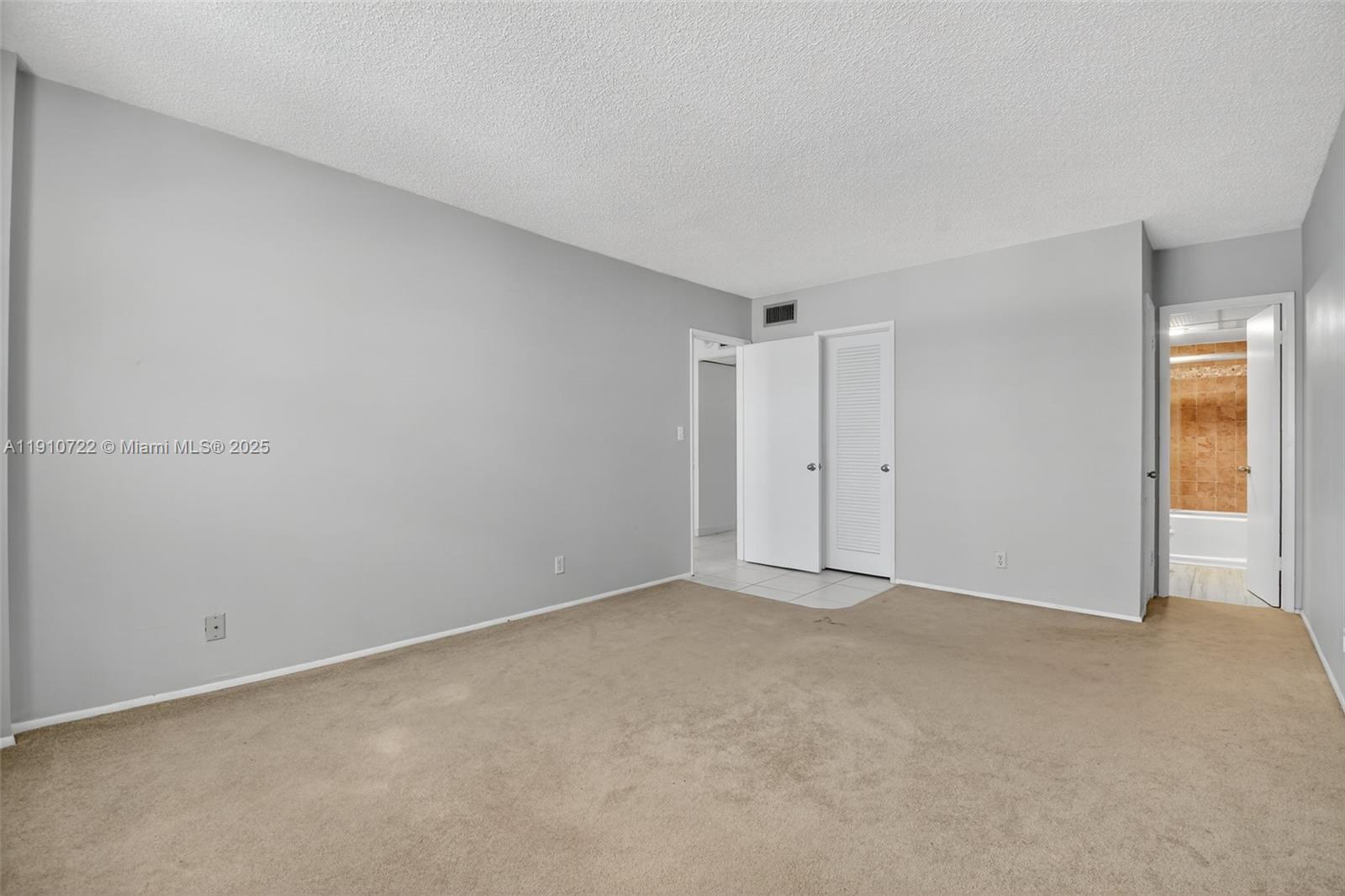 336 N Birch Rd #12B Fort Lauderdale, FL 33304