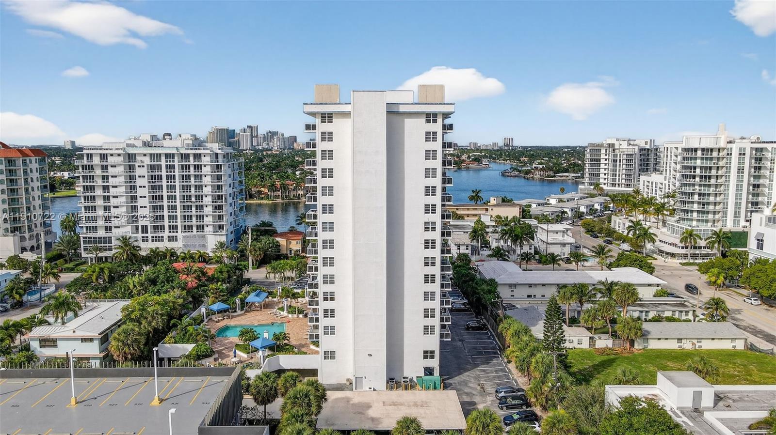 336 N Birch Rd #12B Fort Lauderdale, FL 33304