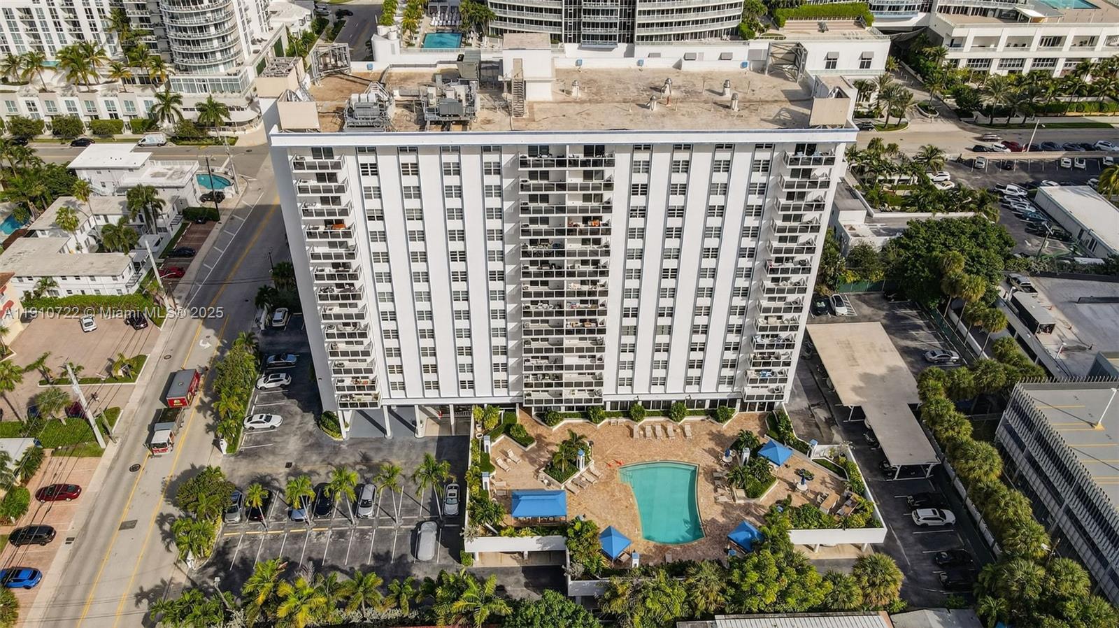 336 N Birch Rd #12B Fort Lauderdale, FL 33304