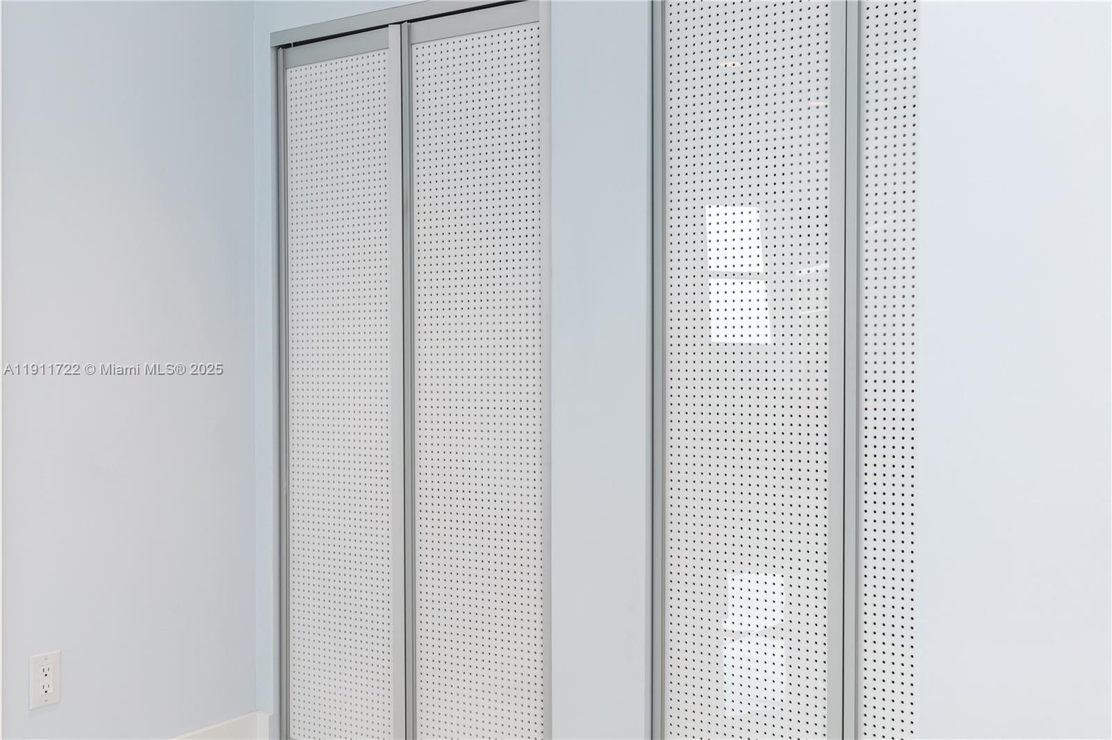 image The Metropolitan Condo14