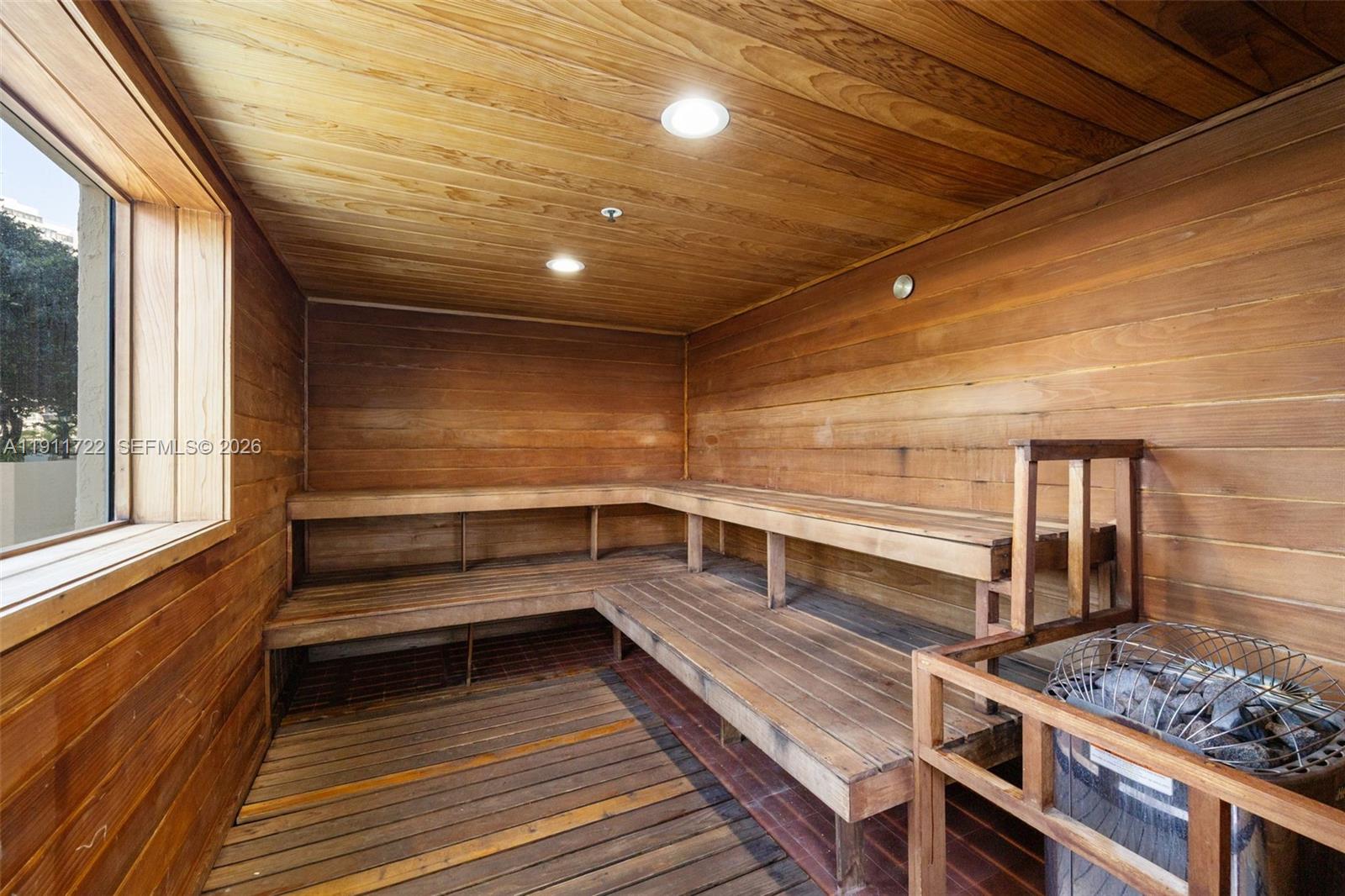 image The Metropolitan43