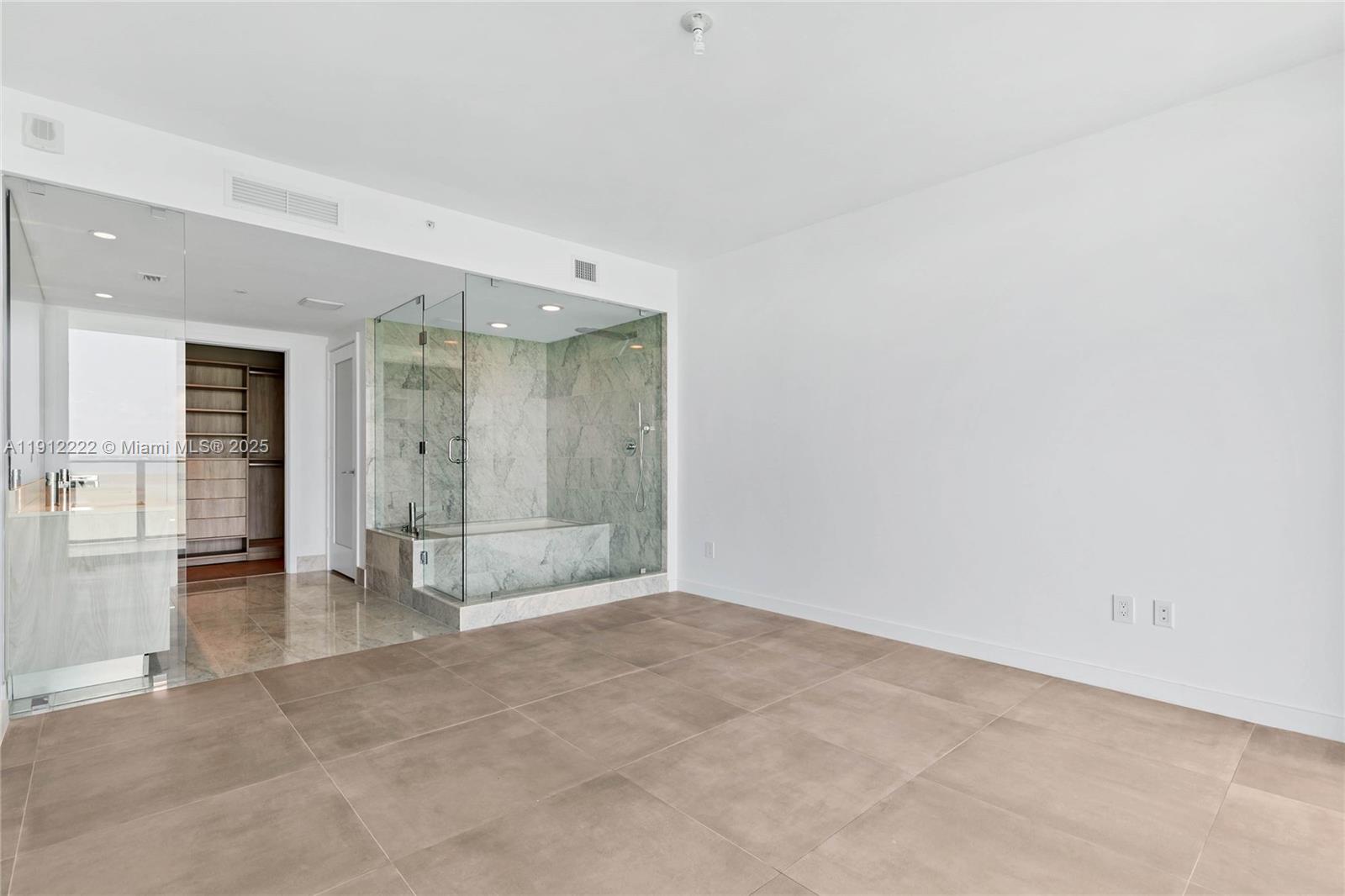 3131 NE 7th Ave #1203 Miami, FL 33137