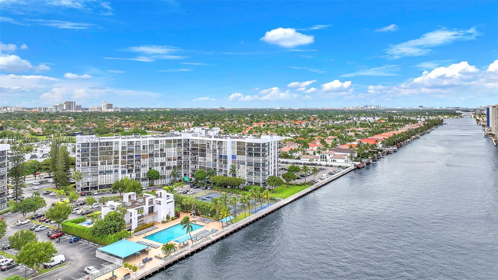 1000 Parkview Dr #229 Hallandale Beach, FL 33009