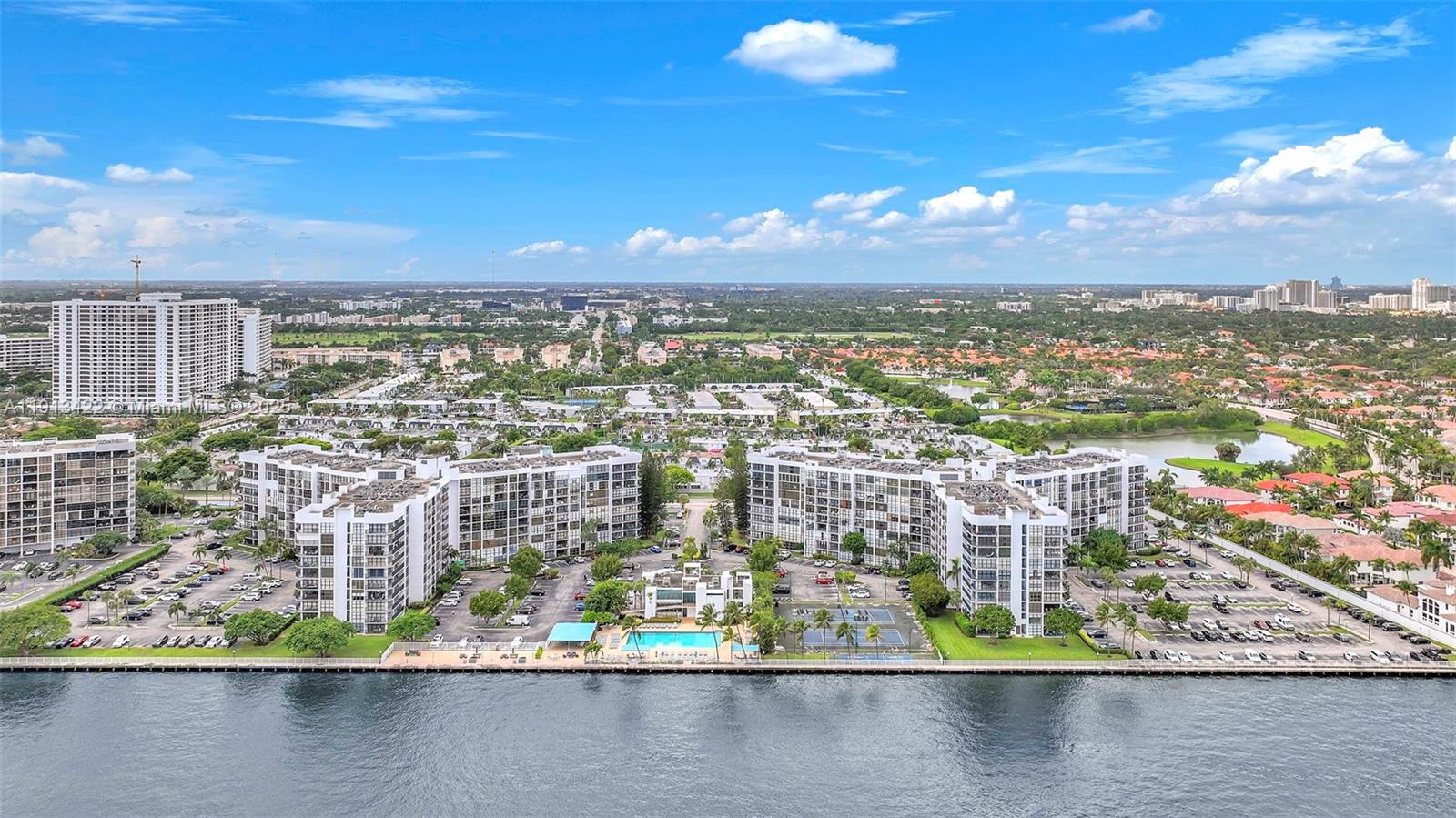 1000 Parkview Dr #229 Hallandale Beach, FL 33009