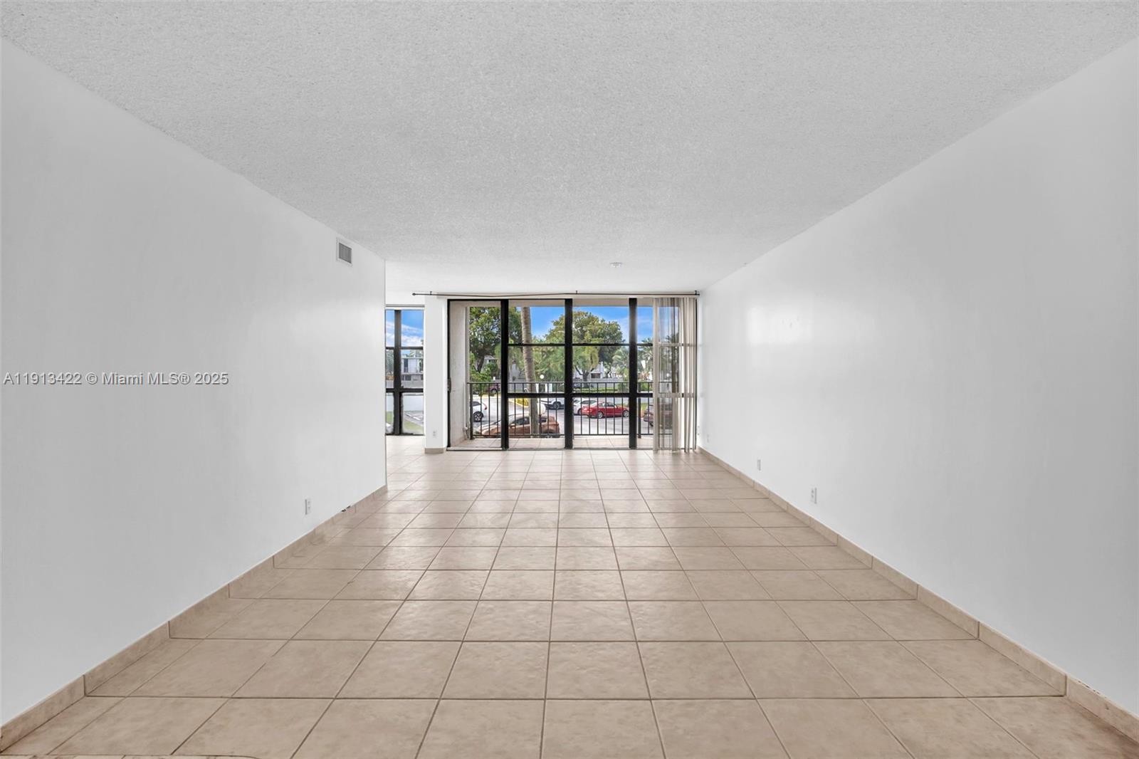 1000 Parkview Dr #229 Hallandale Beach, FL 33009