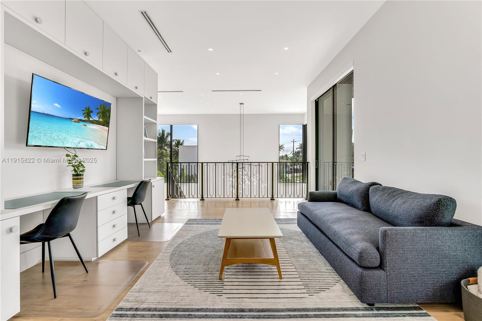 9045 Hawthorne Ave Surfside, FL 33154