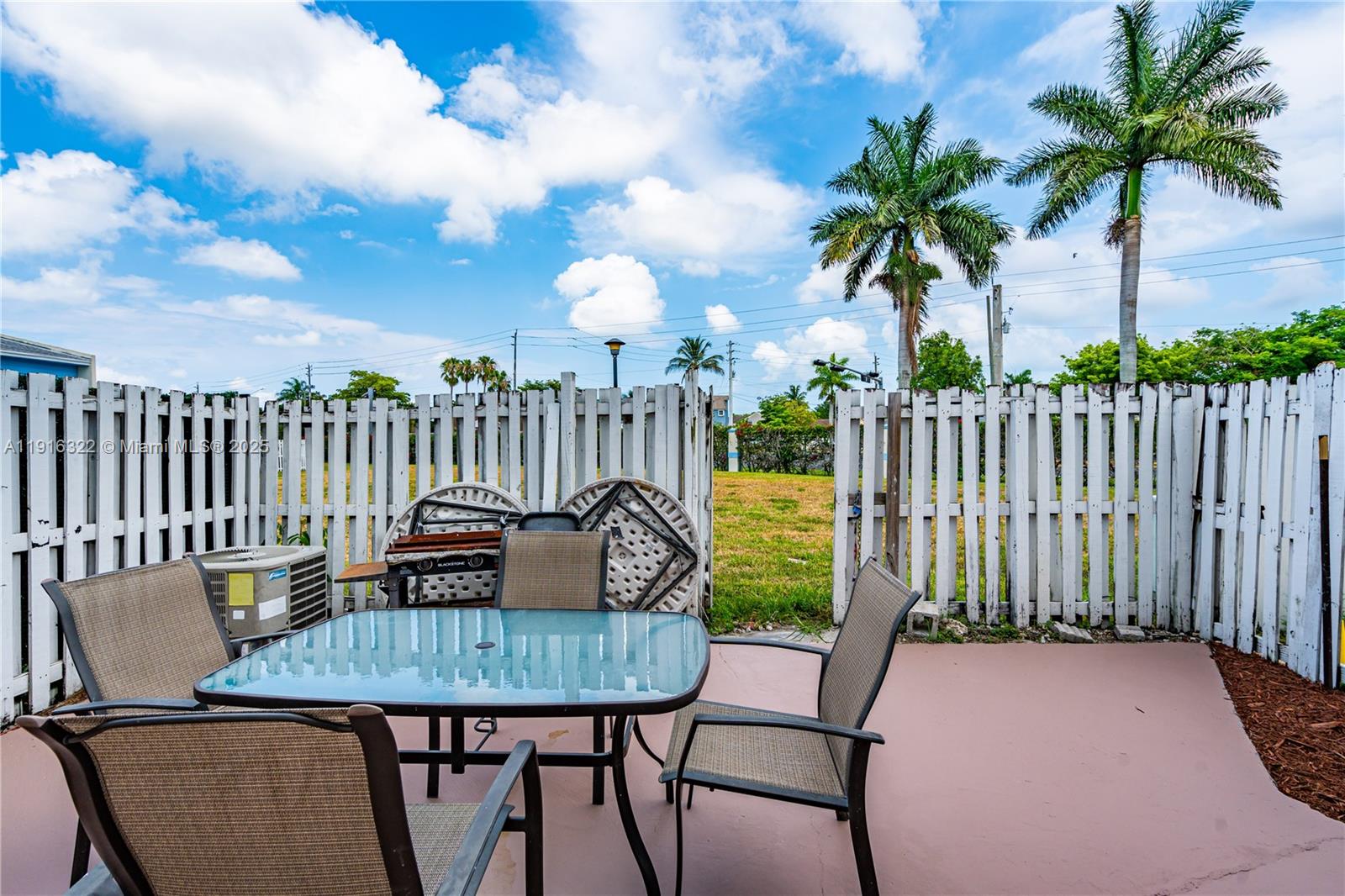 22315 SW 103rd Ave Cutler Bay, FL 33190