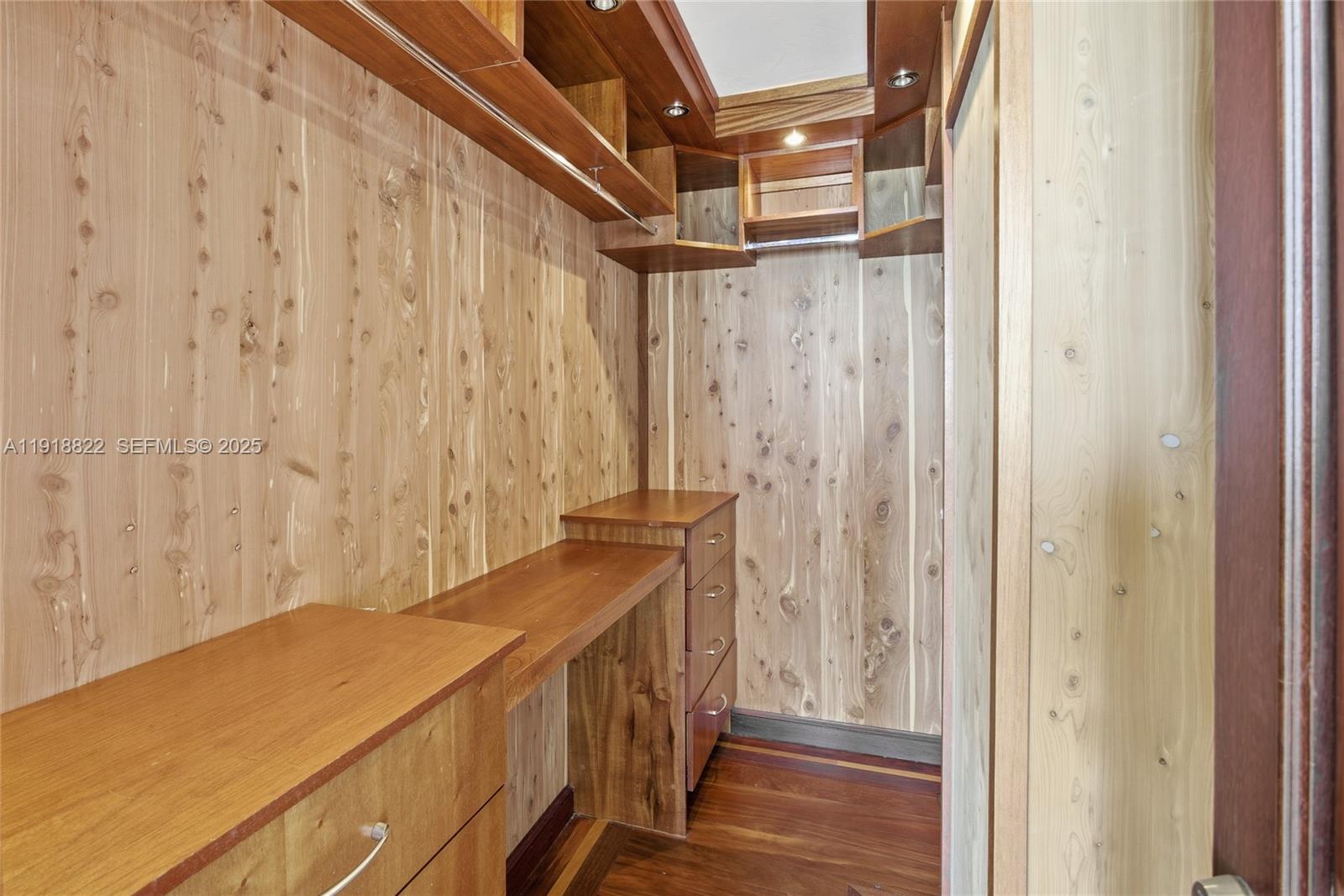 5555 Collins Ave #12N Miami Beach, FL 33140