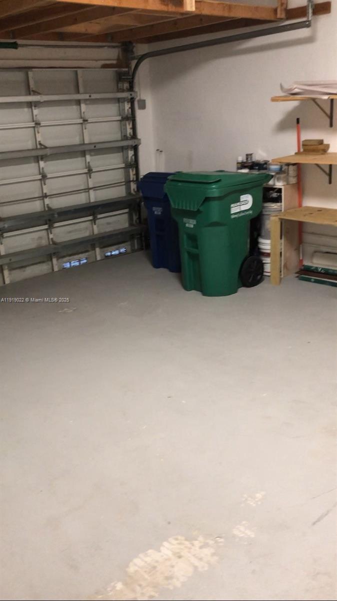 16368 SW 43rd Ter Kendall, FL 33185