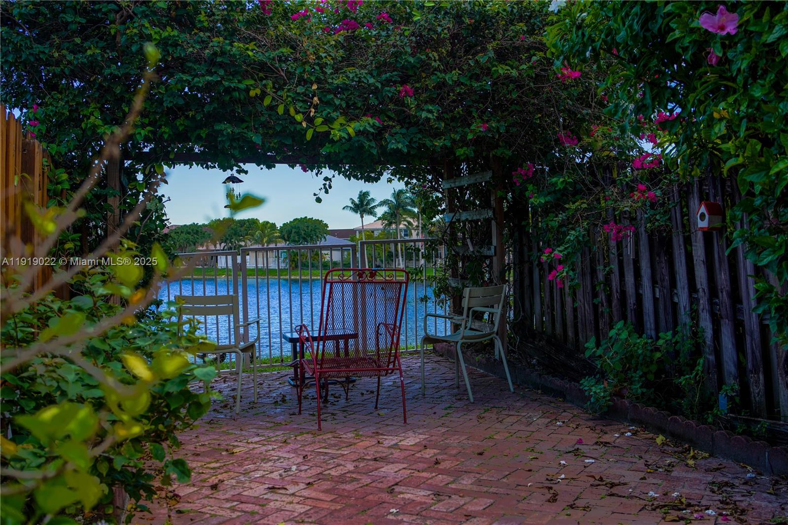 16368 SW 43rd Ter Kendall, FL 33185