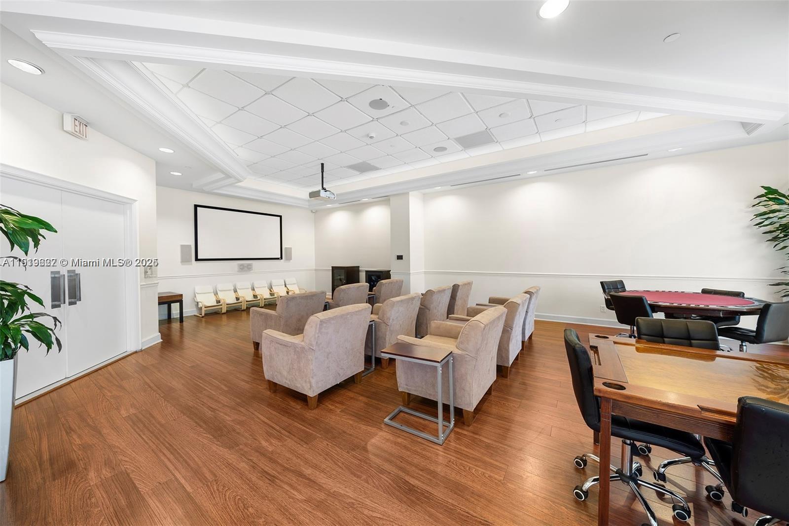 4775 Collins Ave #PH4306 Miami Beach, FL 33140