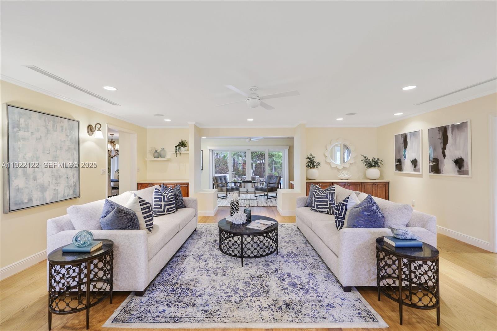 608 Middle Riv Dr Fort Lauderdale, FL 33304