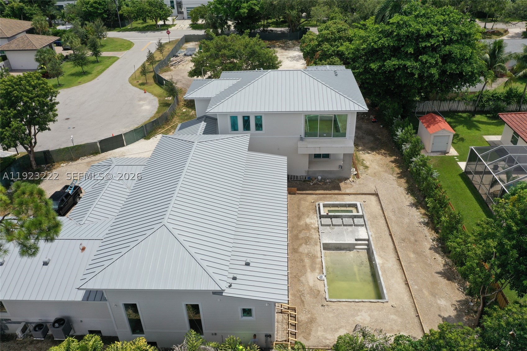 6990 SW 91st St Pinecrest, FL 33156