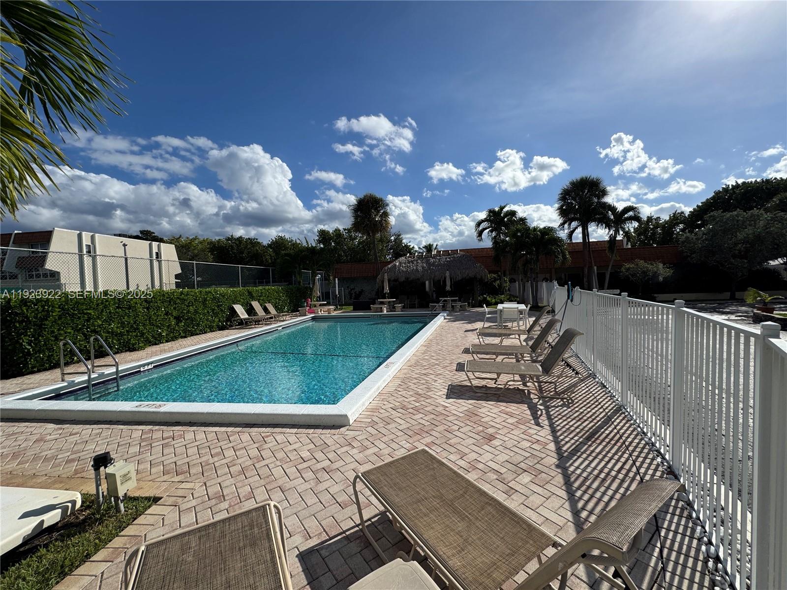 5555 N Ocean Blvd #28 Lauderdale By The Sea, FL 33308