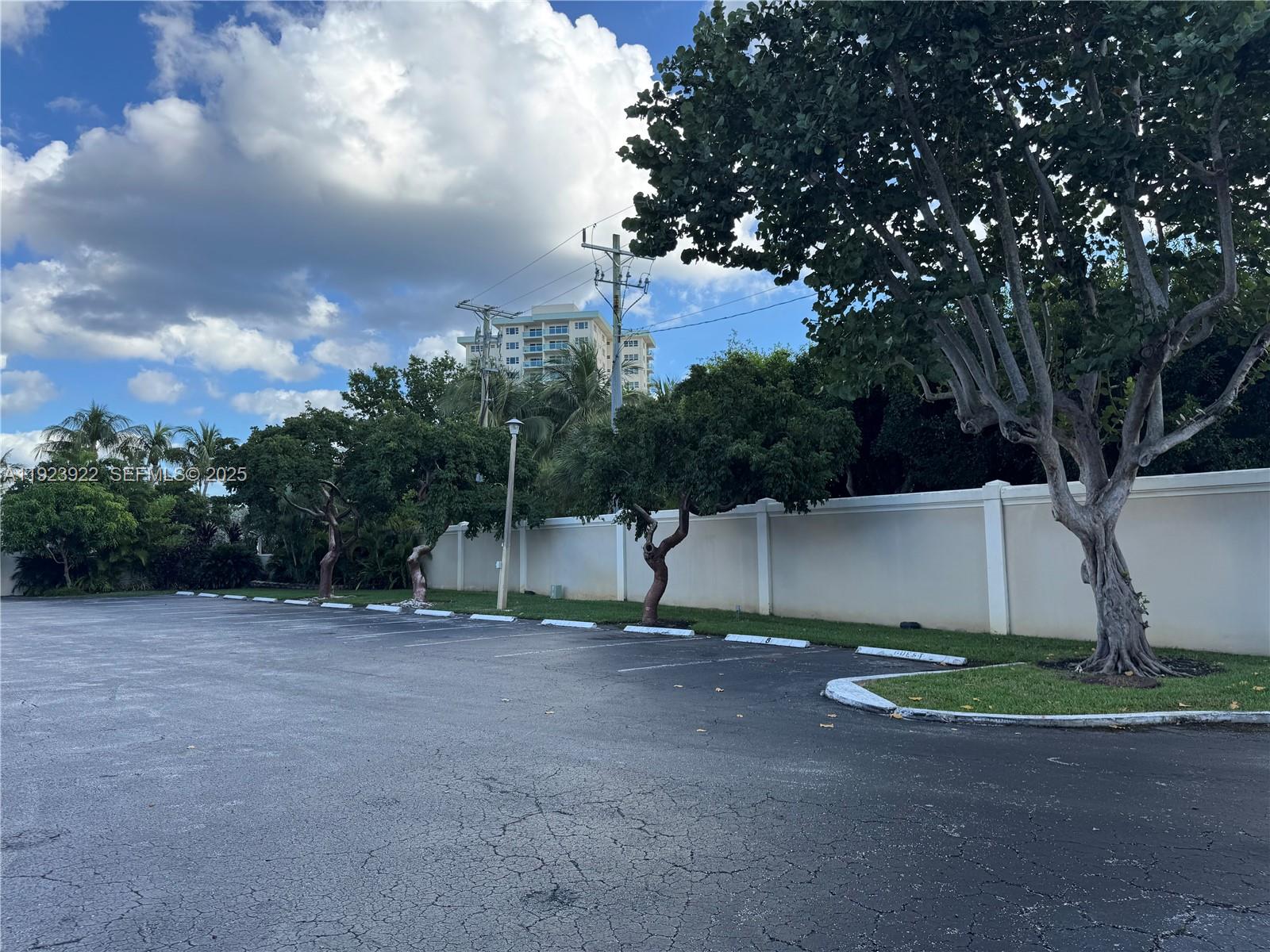 5555 N Ocean Blvd #28 Lauderdale By The Sea, FL 33308