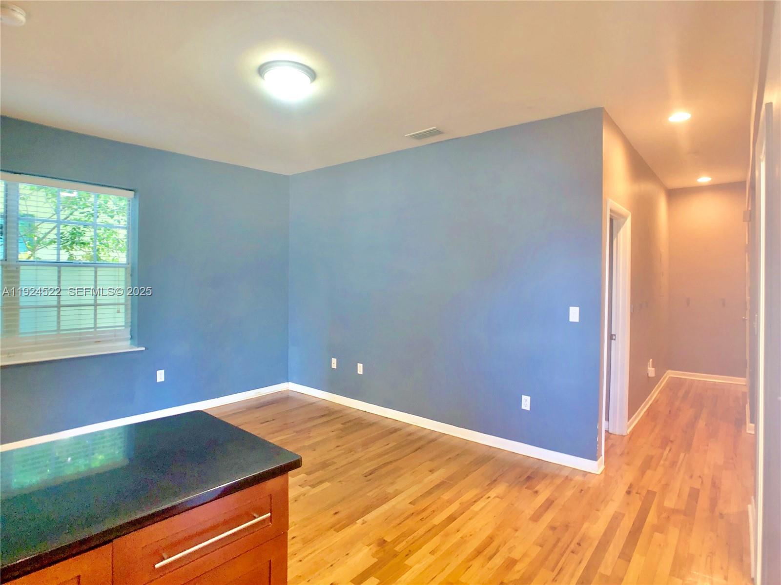 1127 Euclid Ave #203 Miami Beach, FL 33139