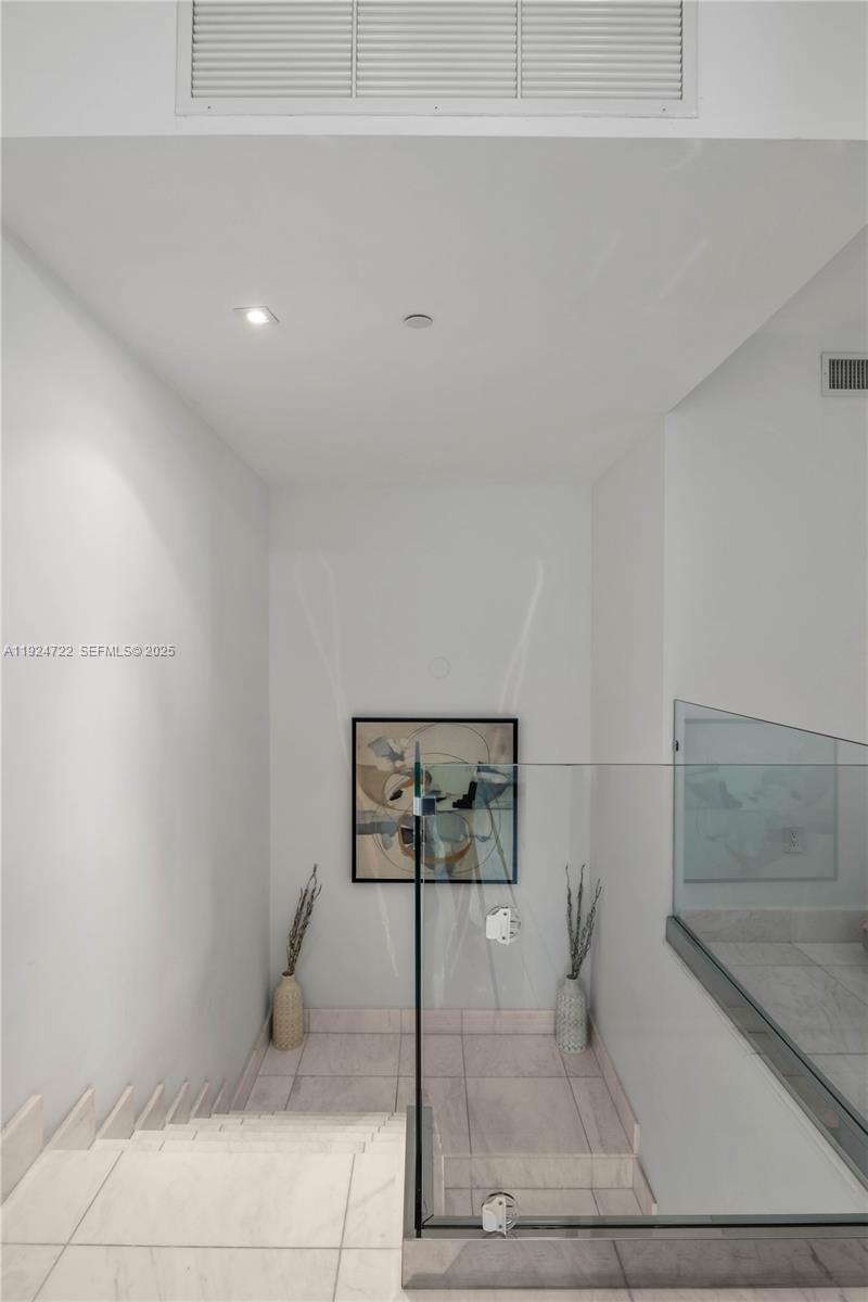 image 900 Biscayne Bay13