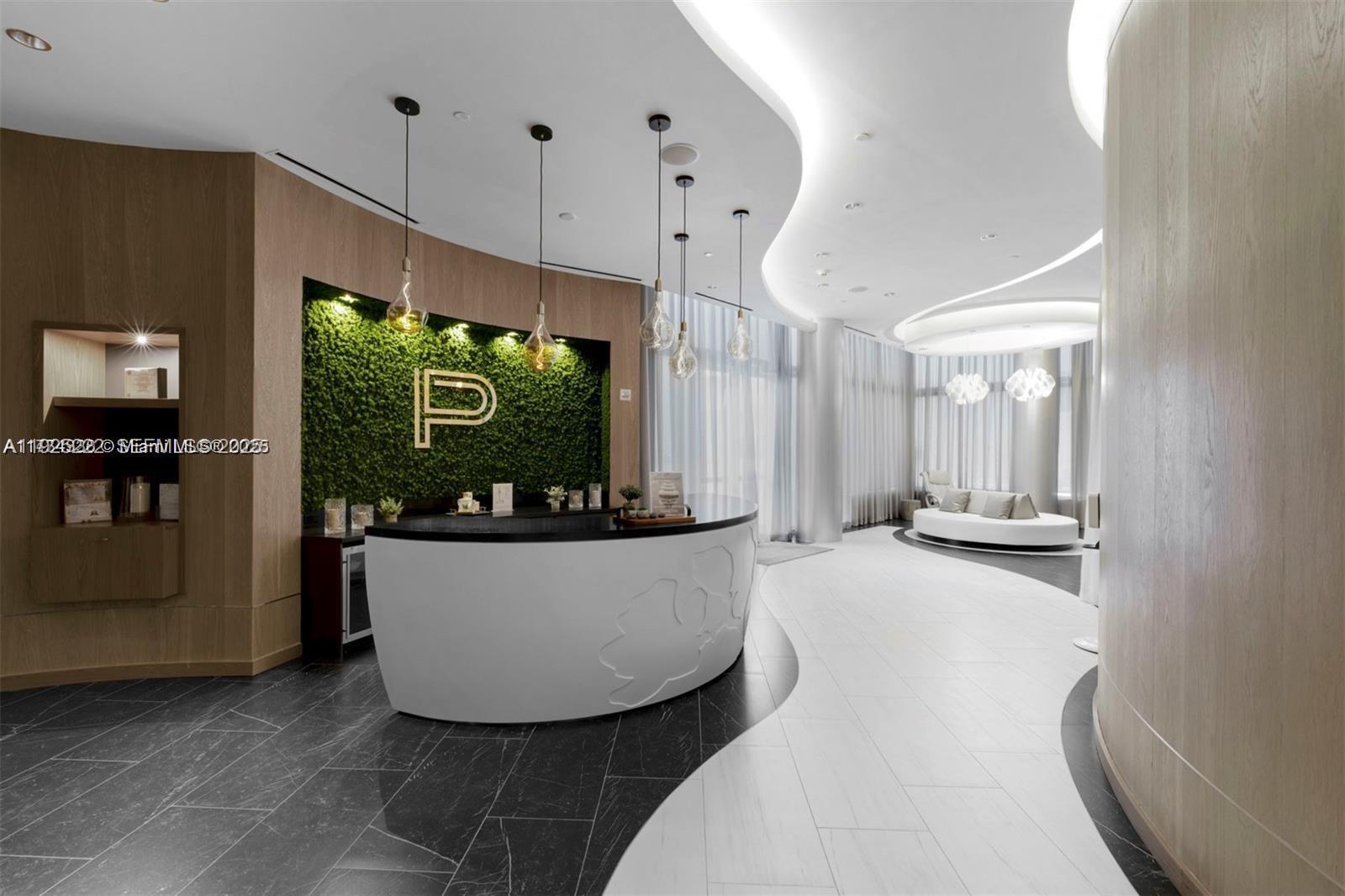 851 NE 1st Ave #1608 Miami, FL 33132