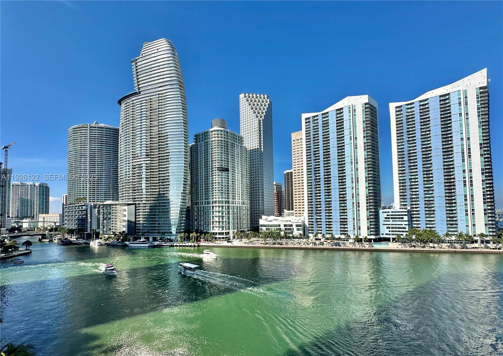 900 Brickell Key Blvd #803 Miami, FL 33131