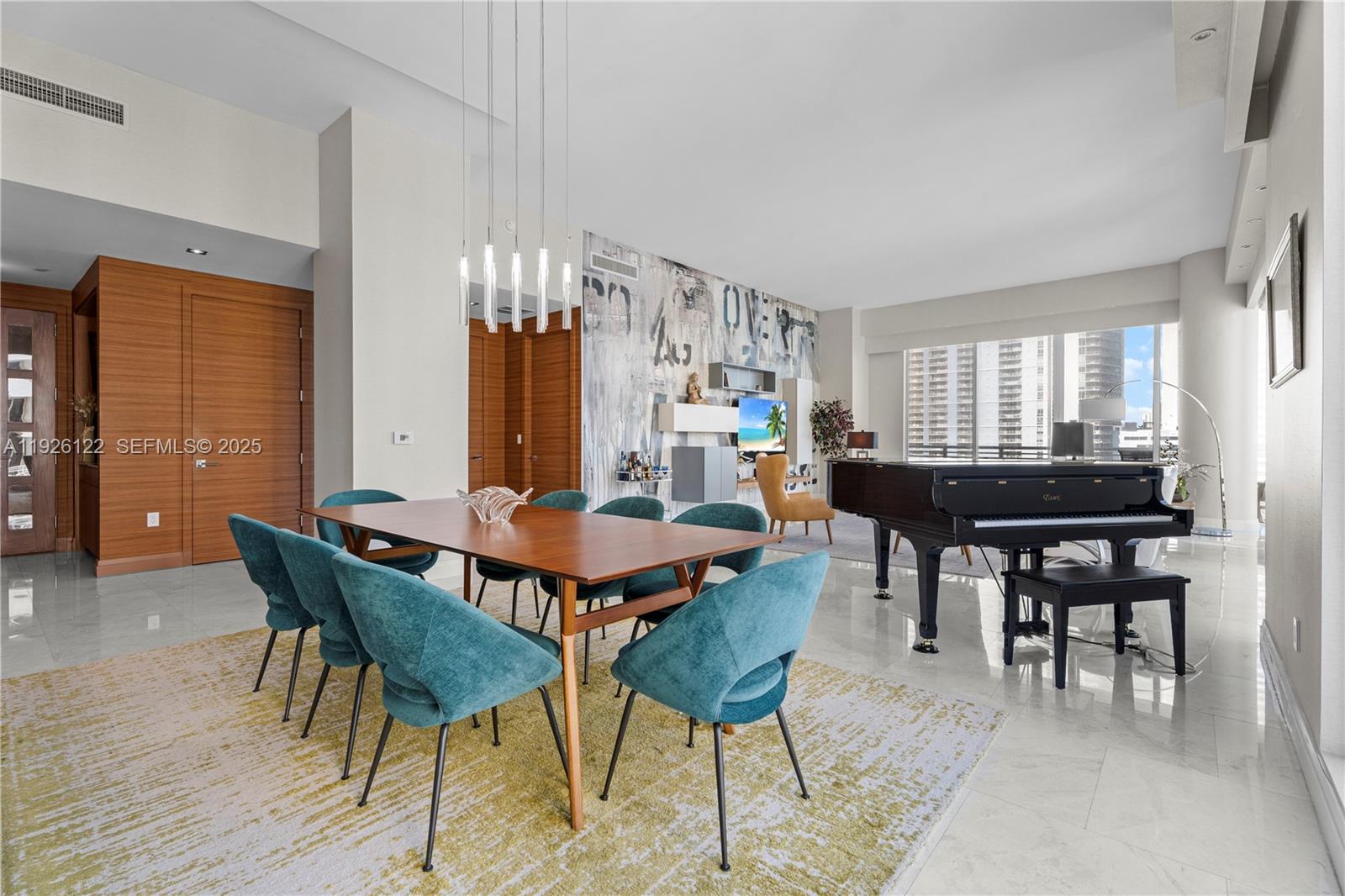 900 Brickell Key Blvd #803 Miami, FL 33131