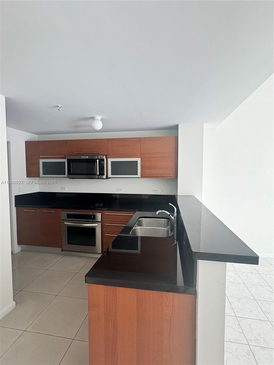 image Vizcayne North3