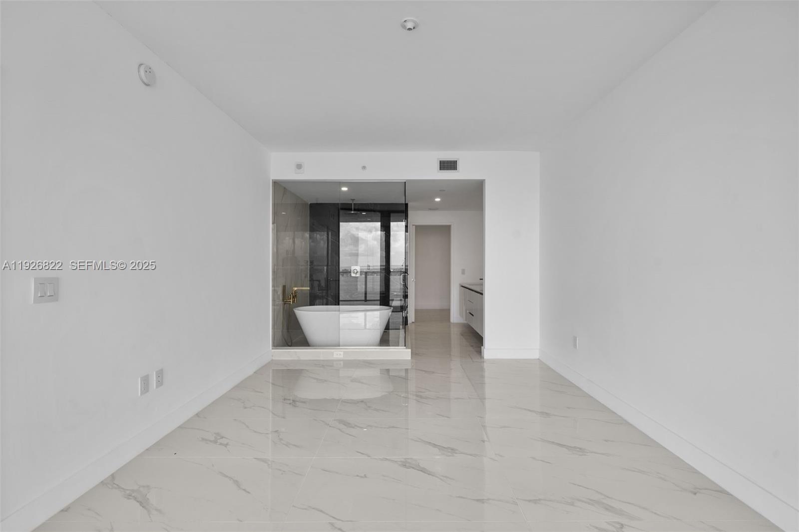 700 NE 24th #4607 Miami, FL 33137