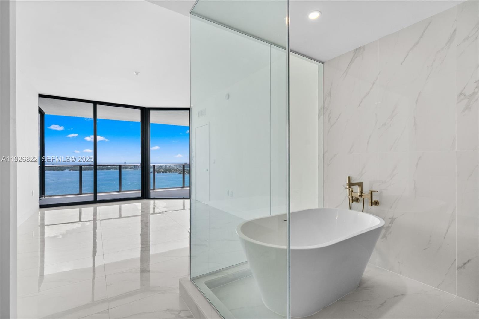 700 NE 24th #4607 Miami, FL 33137